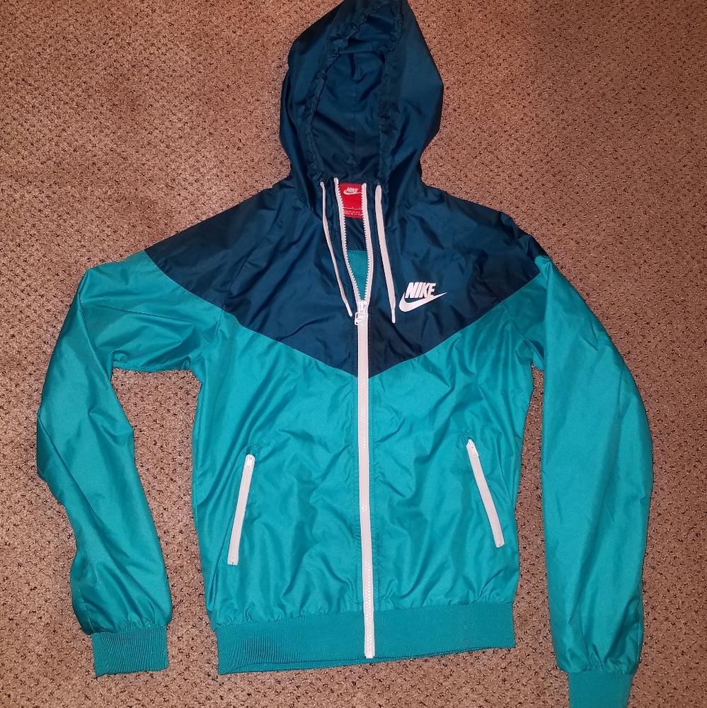 Nike Wind breaker jacket